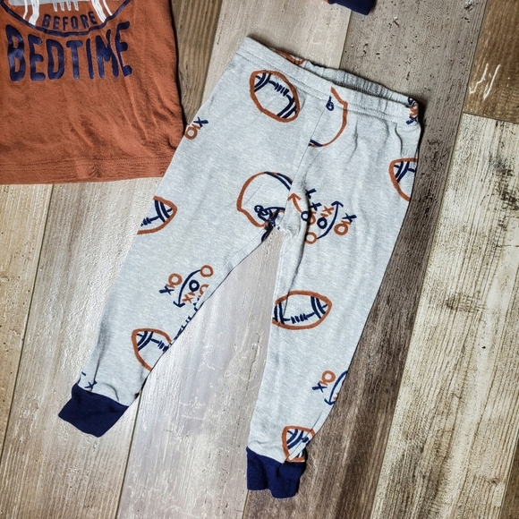 Carter's Baby Toddler Boy Size 18m 2pc Pajama Set Football Graphics EUC - Picture 3 of 14